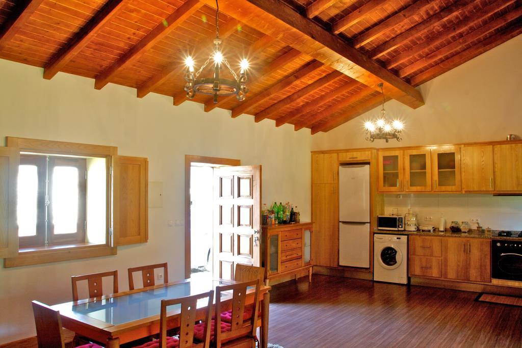 Casa De Reborido * Ponte da Barca